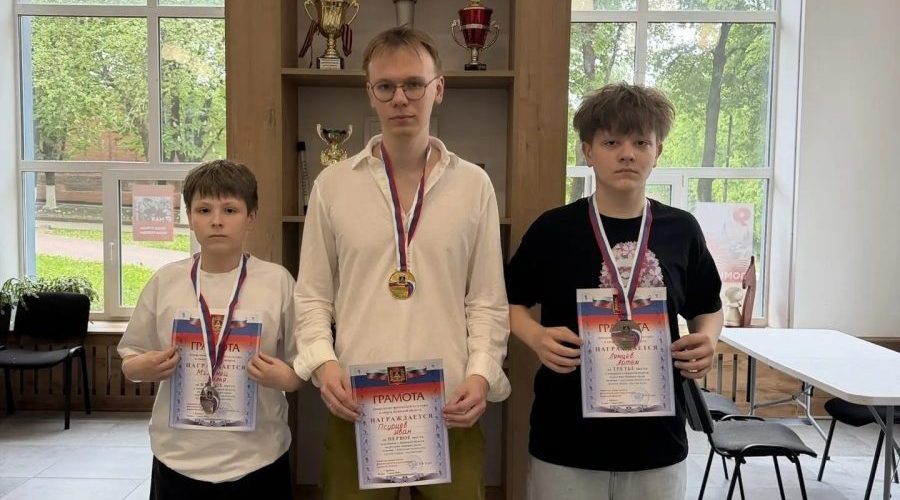Жуковские шашисты — победители и призеры чемпионата Брянской области