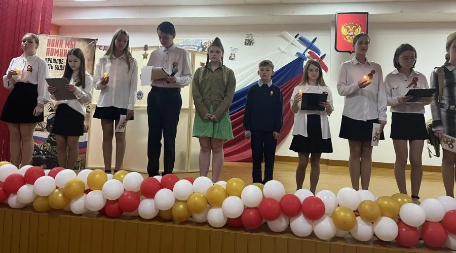 В Лицее №1 показали литературно-музыкальную постановку «День Победы»