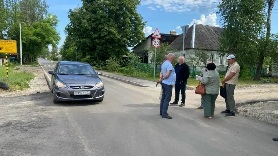 В Брянске завершился капитальный ремонт дороги по улице Окружной