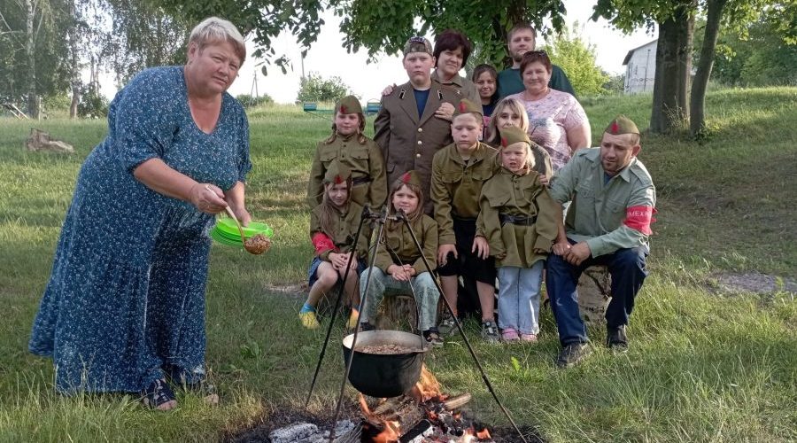 Жители Шамордино собрались на «Солдатском привале»