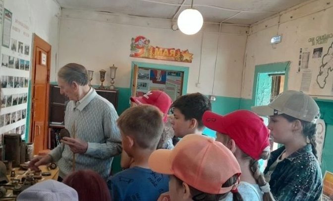 Леденёвские школьники посетили Летошницкий музей боевой славы