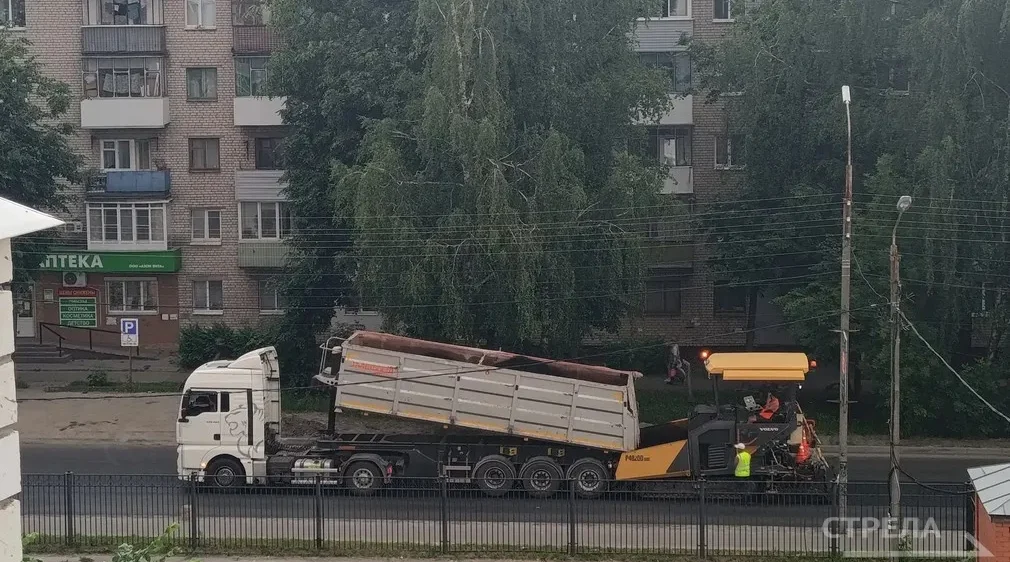 В Брянске идёт активный ремонт улицы Спартаковской