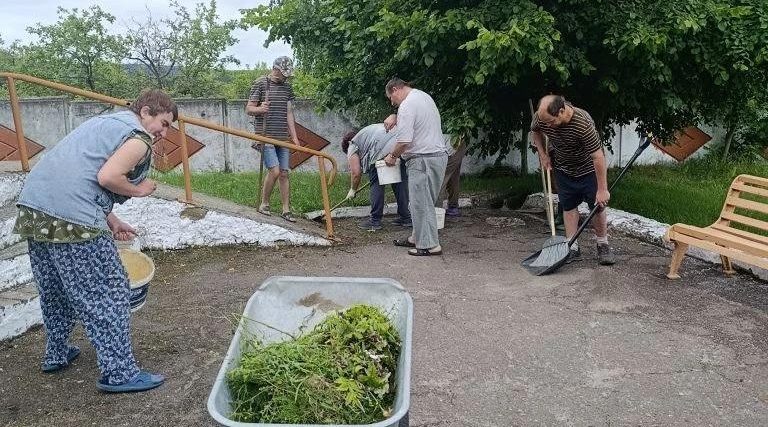Трудотерапия в Жуковском доме социального обслуживания