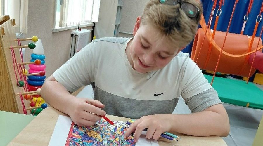 В Комплексном центре социального обслуживания населения применяют атр-терапию