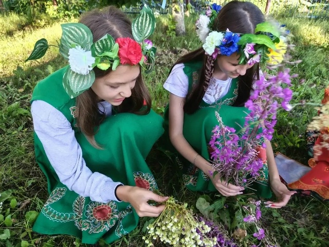 В Шамордино прошел обрядовый праздник Иван Купала