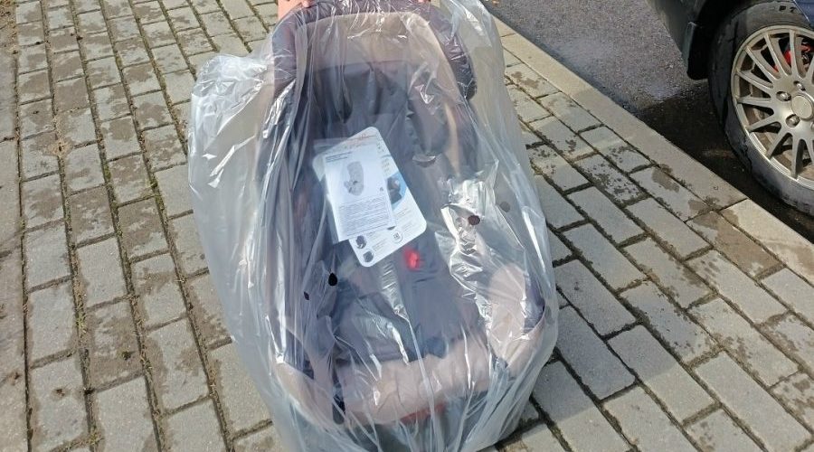 В Центре социального обслуживания продолжает работу пункт проката детских товаров