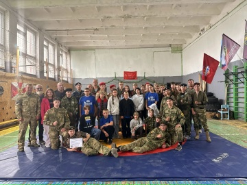 В «Витязе» дети из лагеря «Лесной» встретились с настоящими героями