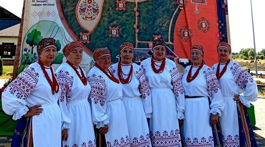 Народный ансамбль «Тросняночка» выступил в Белоруссии