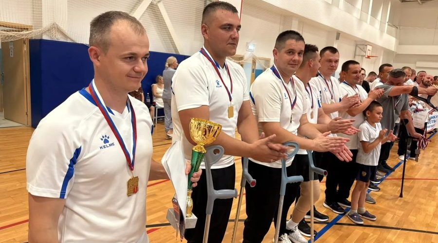 В Клинцах прошёл турнир по волейболу