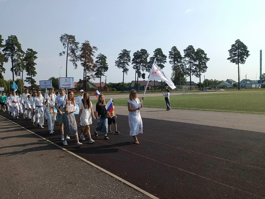 В Жуковке прошел масштабный спортивный праздник