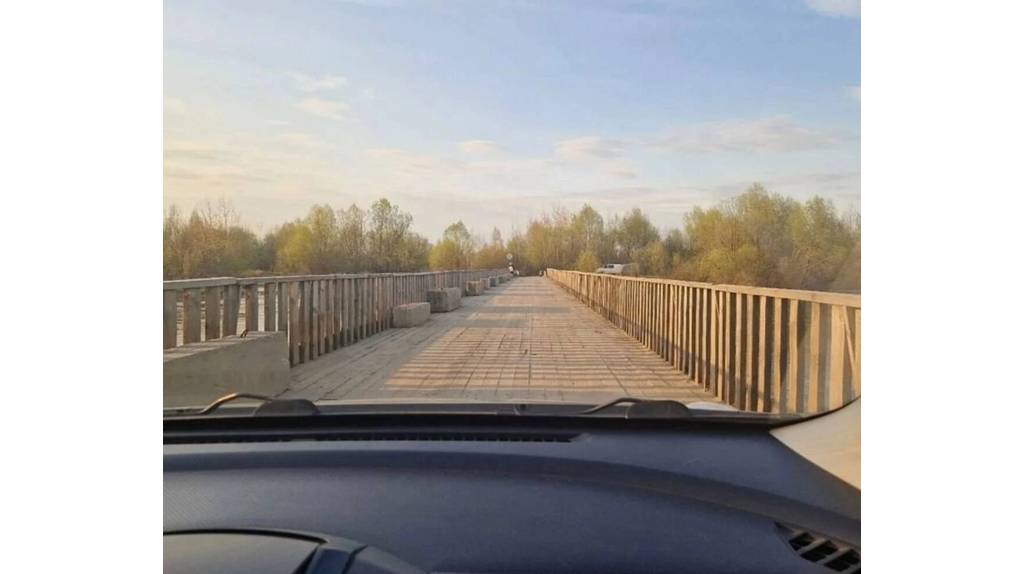 В Сельцо открыли обновлённый мост через Десну