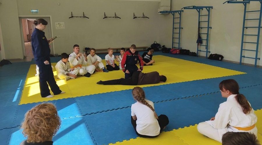 Жуковские спортсмены учились оказывать первую помощь