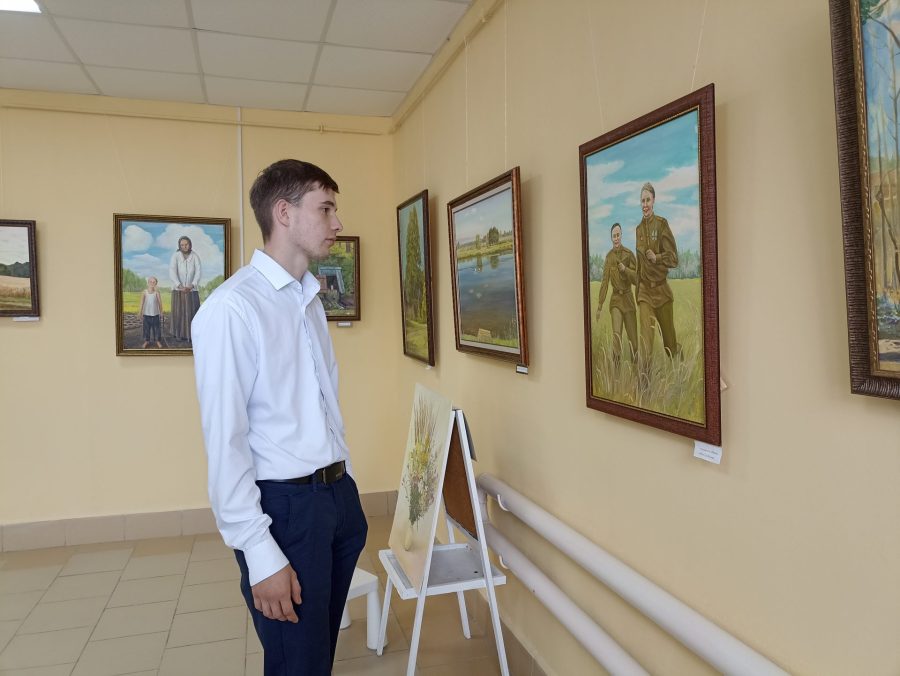 Выставка ко Дню освобождения Брянщины в галерее «Вдохновение»