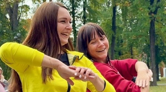 В Майском парке Бежицкого района Брянска прошёл «Час здоровья»