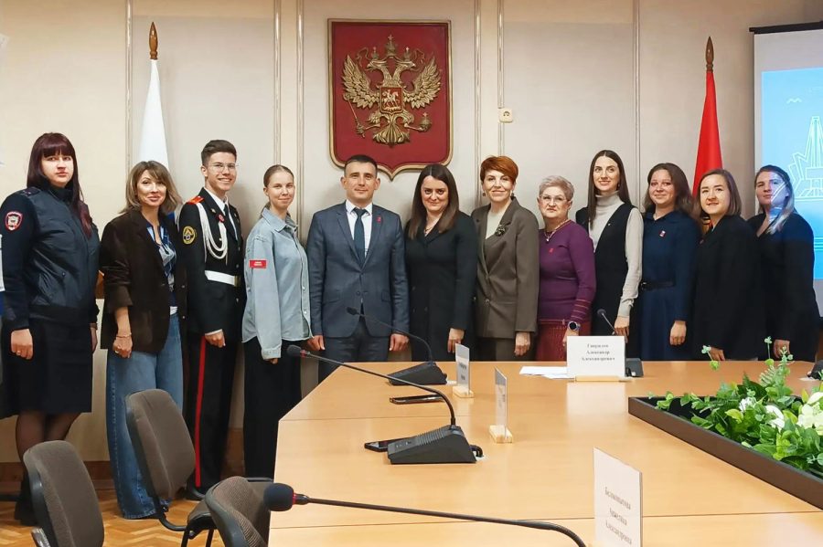 100 первичных отделений «Движения Первых» работают в Брянске