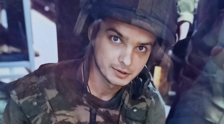 Во Ржанице простились с рядовым Артёмом Гришиным, погибшим в зоне СВО