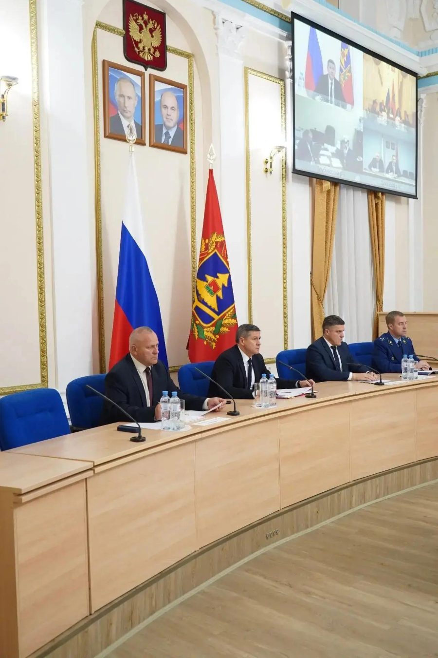 В Брянске прошло заседание регионального правительства