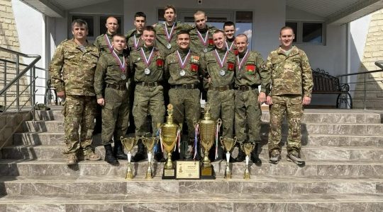 Команда из Брянска отличилась в военно-патриотической игре