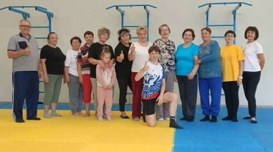 В спортцентре «Десна» начались занятия группы «Активное долголетие»