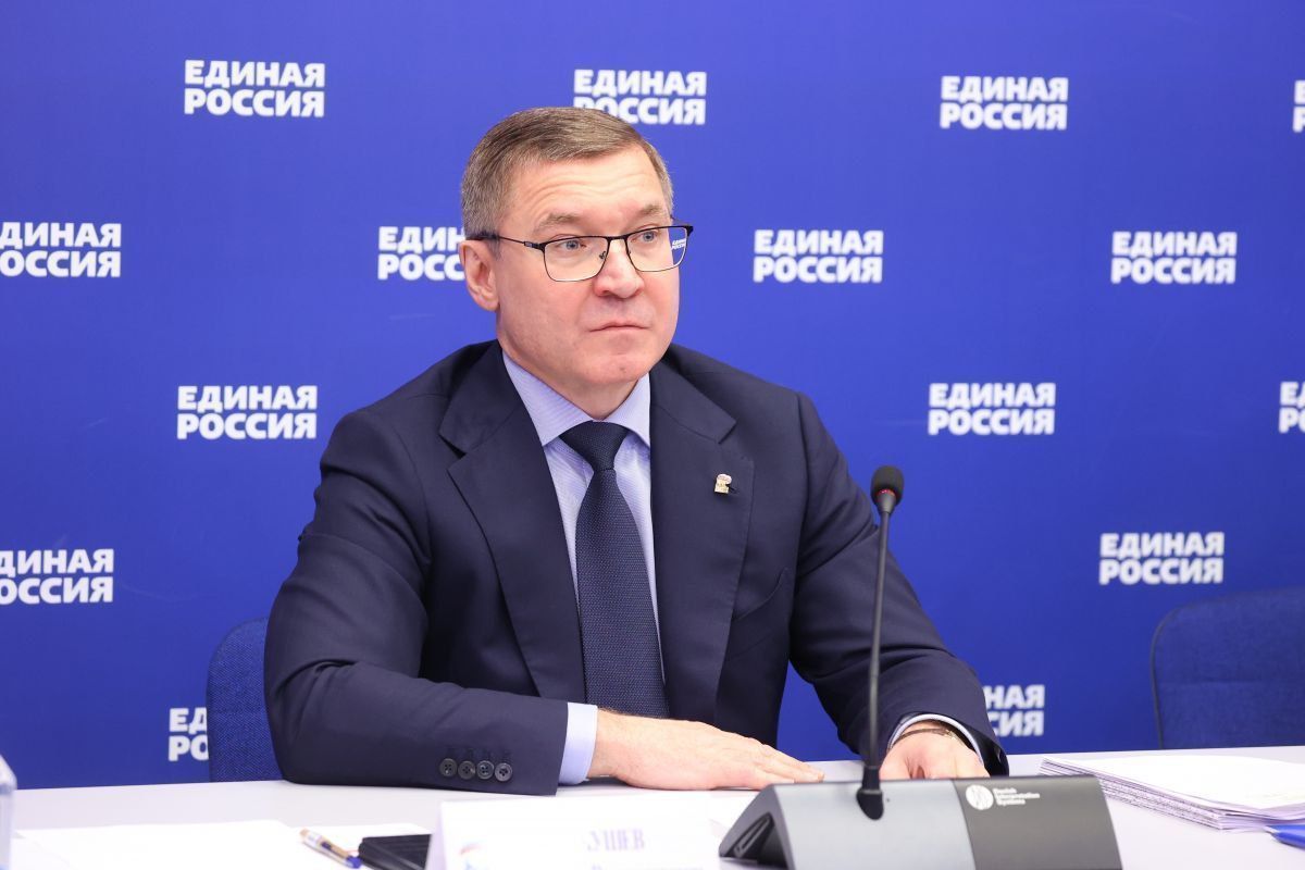 Владимир Якушев поздравил Брянское отделение «Единой России» с победой на выборах